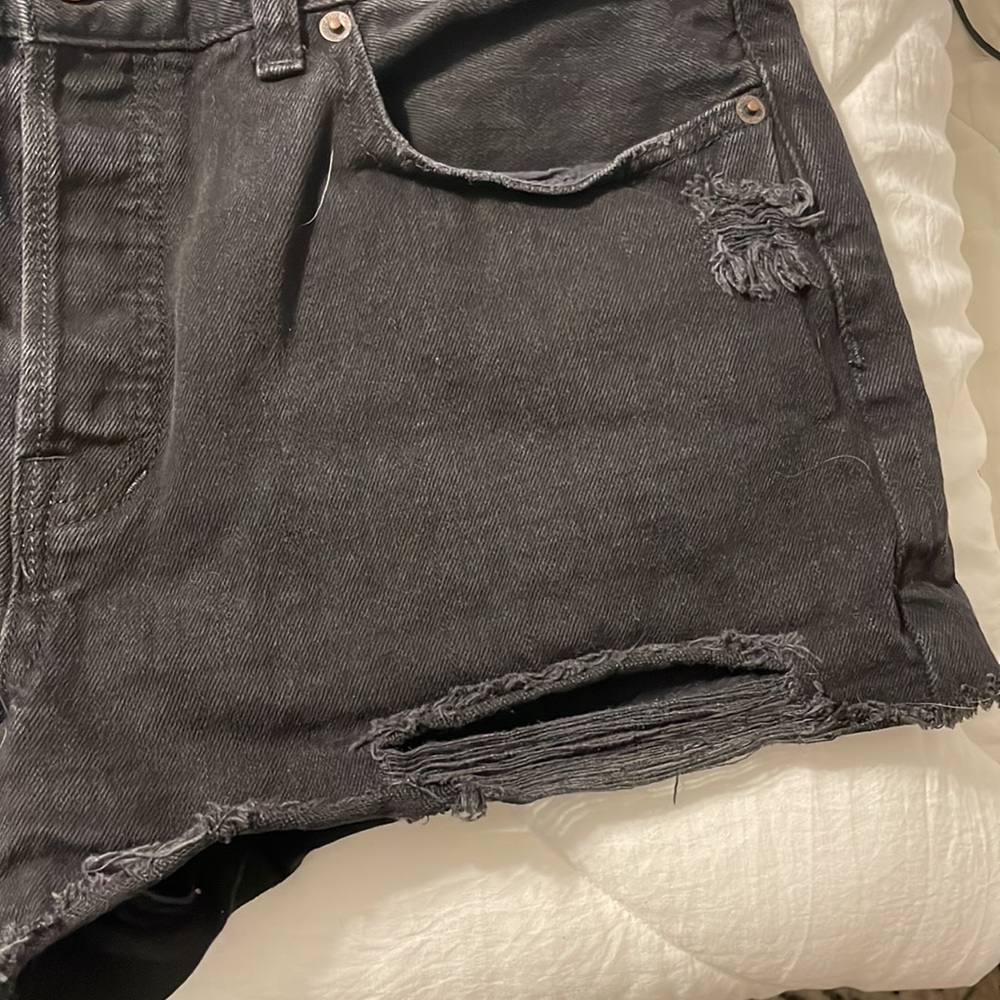 We the Free Black Cut Off Denim Shorts - Picture 3 of 6